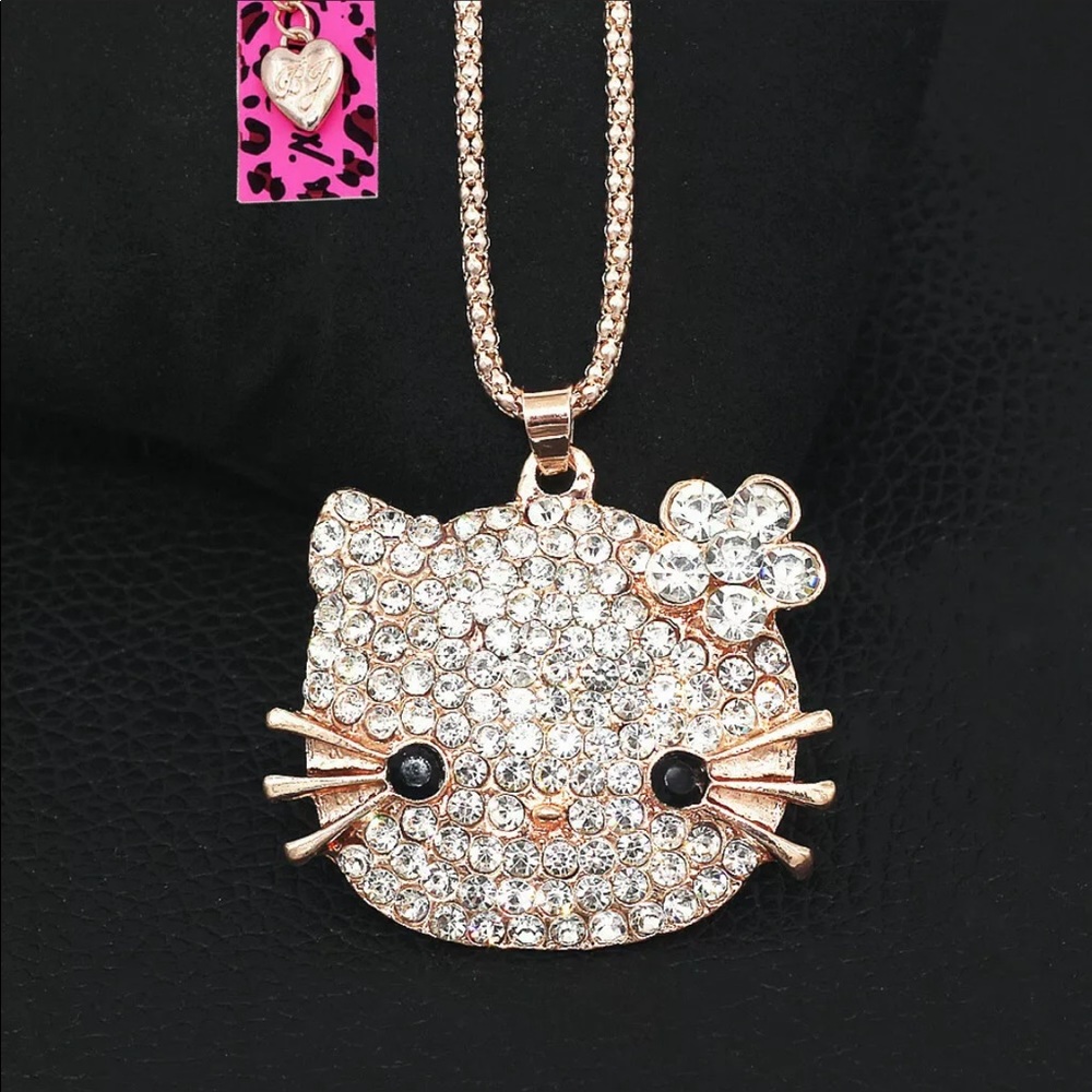 NWT Betsey Johnson Rhinestone Hello Kitty Pendant